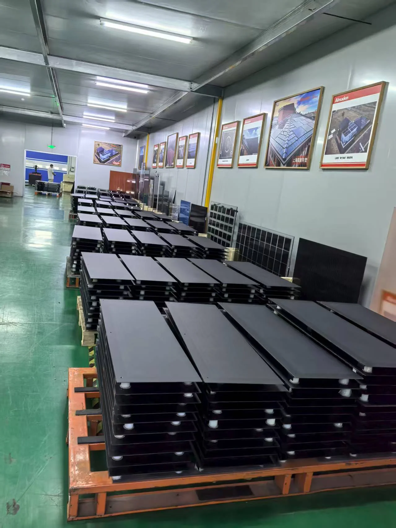 Solar tile export packing